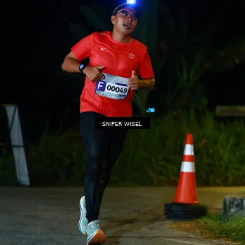 Runner Photo 8408346