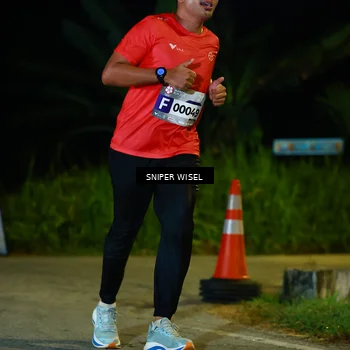 Runner Photo 8408349