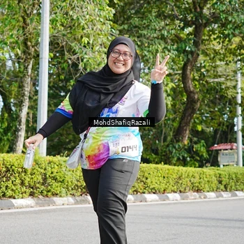 Runner Photo 8408357