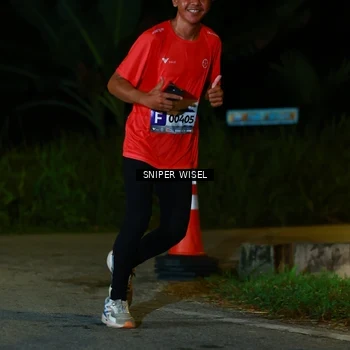 Runner Photo 8408365