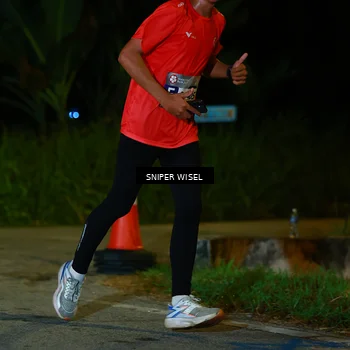 Runner Photo 8408367