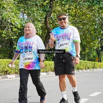 Runner Photo 8408383