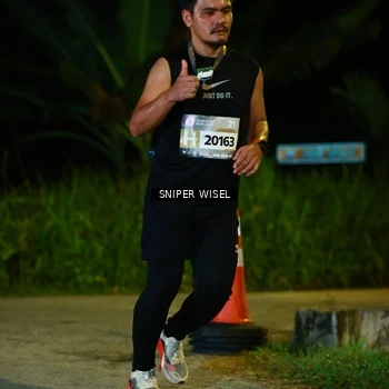 Runner Photo 8408390
