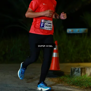 Runner Photo 8408396