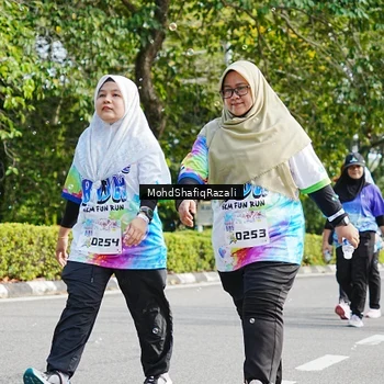 Runner Photo 8408398
