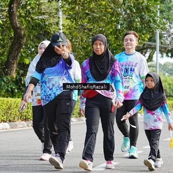 Runner Photo 8408401