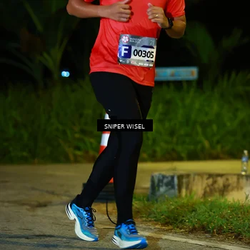 Runner Photo 8408403