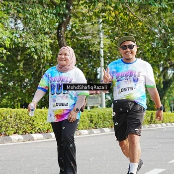 Runner Photo 8408406