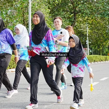 Runner Photo 8408407