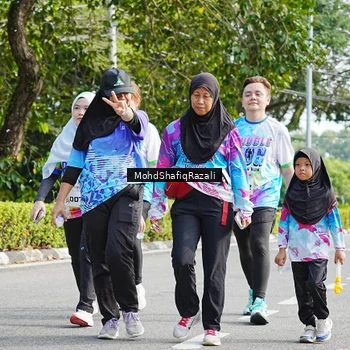 Runner Photo 8408411