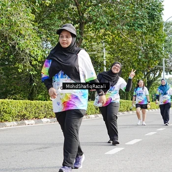 Runner Photo 8408412