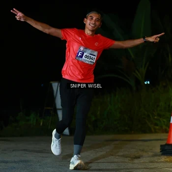 Runner Photo 8408427