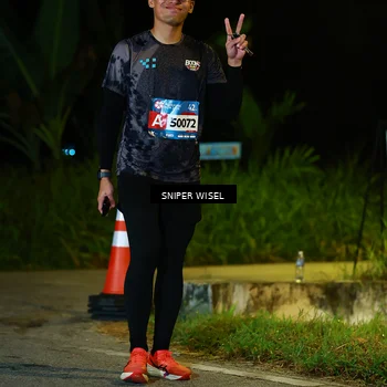 Runner Photo 8408451