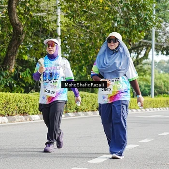 Runner Photo 8408453