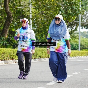 Runner Photo 8408455