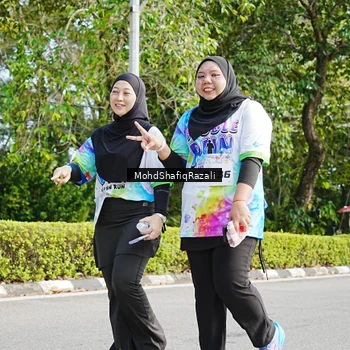 Runner Photo 8408459