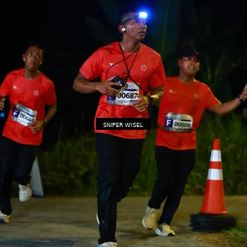 Runner Photo 8408461