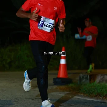 Runner Photo 8408467