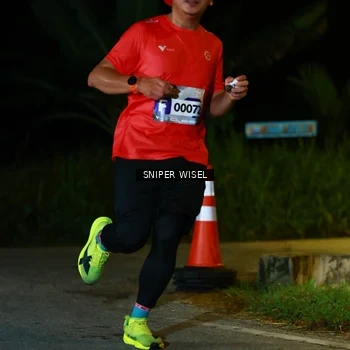 Runner Photo 8408474