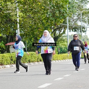 Runner Photo 8408476
