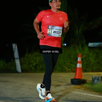 Runner Photo 8408486