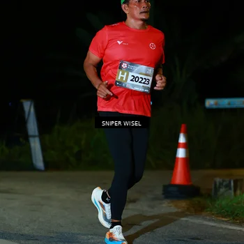 Runner Photo 8408488