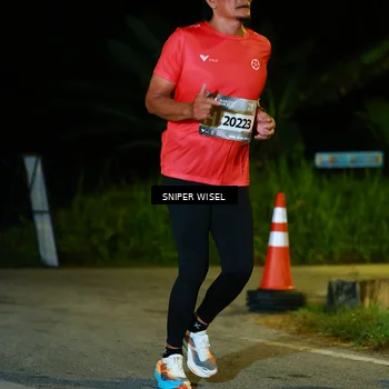 Runner Photo 8408489