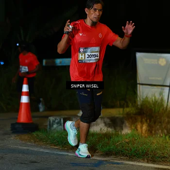 Runner Photo 8408490