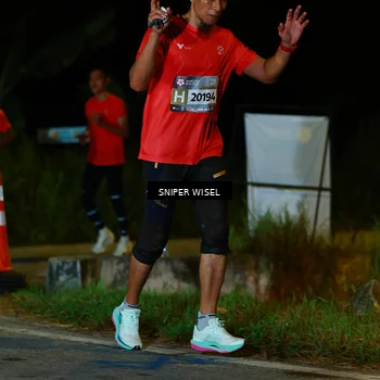 Runner Photo 8408492