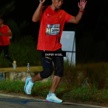 Runner Photo 8408497