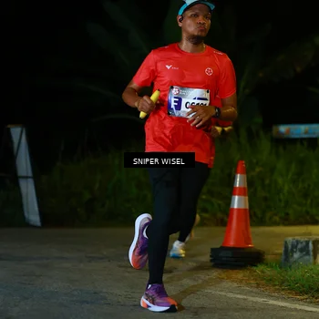 Runner Photo 8408514
