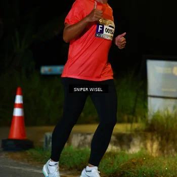Runner Photo 8408526