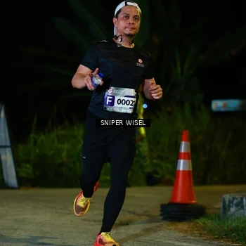 Runner Photo 8408534