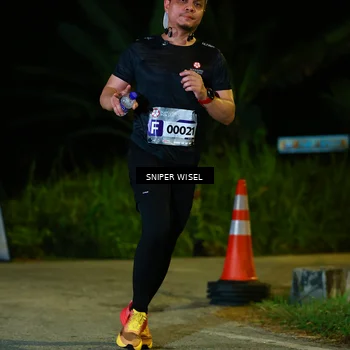 Runner Photo 8408535