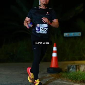 Runner Photo 8408538