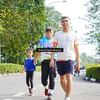 Runner Photo 8408550