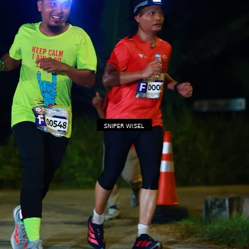 Runner Photo 8408574