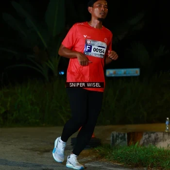 Runner Photo 8408602