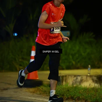 Runner Photo 8408624