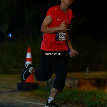 Runner Photo 8408625