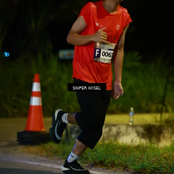 Runner Photo 8408626