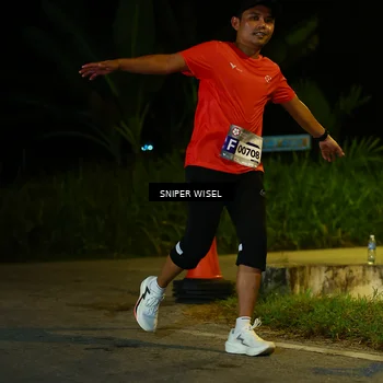Runner Photo 8408644