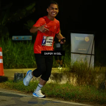 Runner Photo 8408653