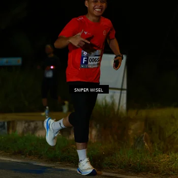 Runner Photo 8408655
