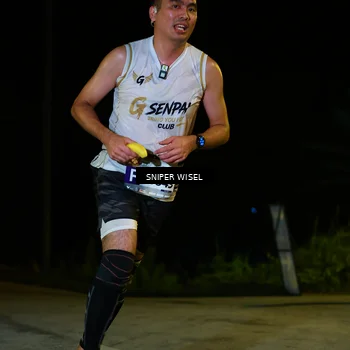 Runner Photo 8408658