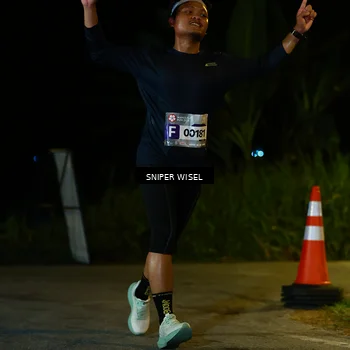 Runner Photo 8408662