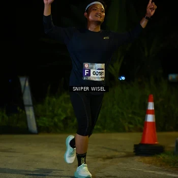Runner Photo 8408663