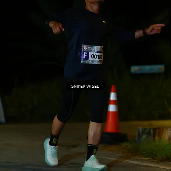 Runner Photo 8408666