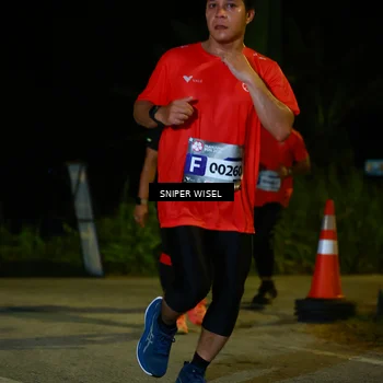 Runner Photo 8408679