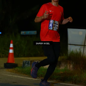 Runner Photo 8408692